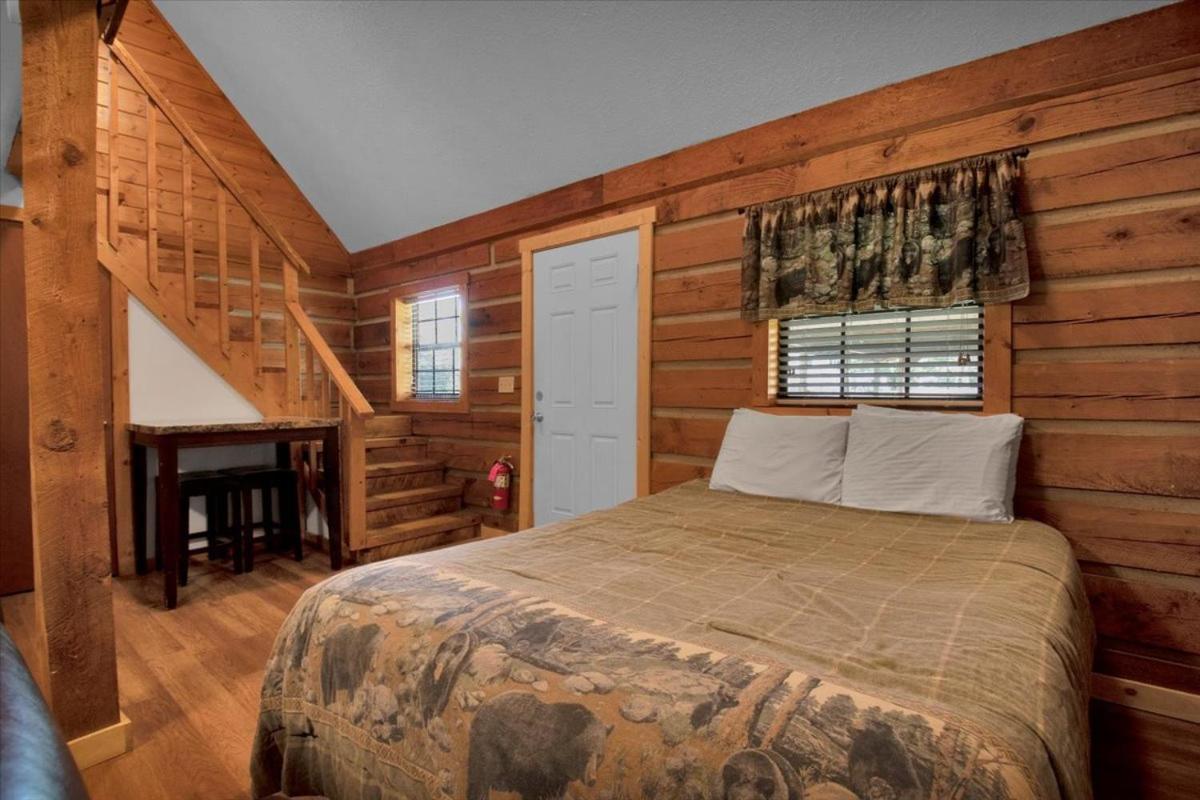 Cabin Oasis Near Smoky Mountains Pigeon Forge Exterior foto
