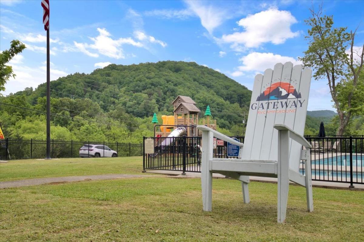 Cabin Oasis Near Smoky Mountains Pigeon Forge Exterior foto