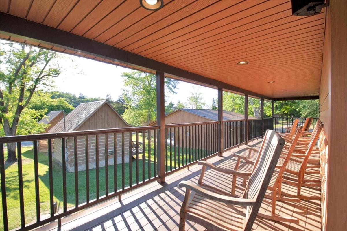 Cabin Oasis Near Smoky Mountains Pigeon Forge Exterior foto
